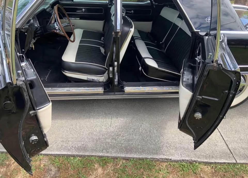 1963 Lincoln Continental 4th Gen - Image 10 of 10