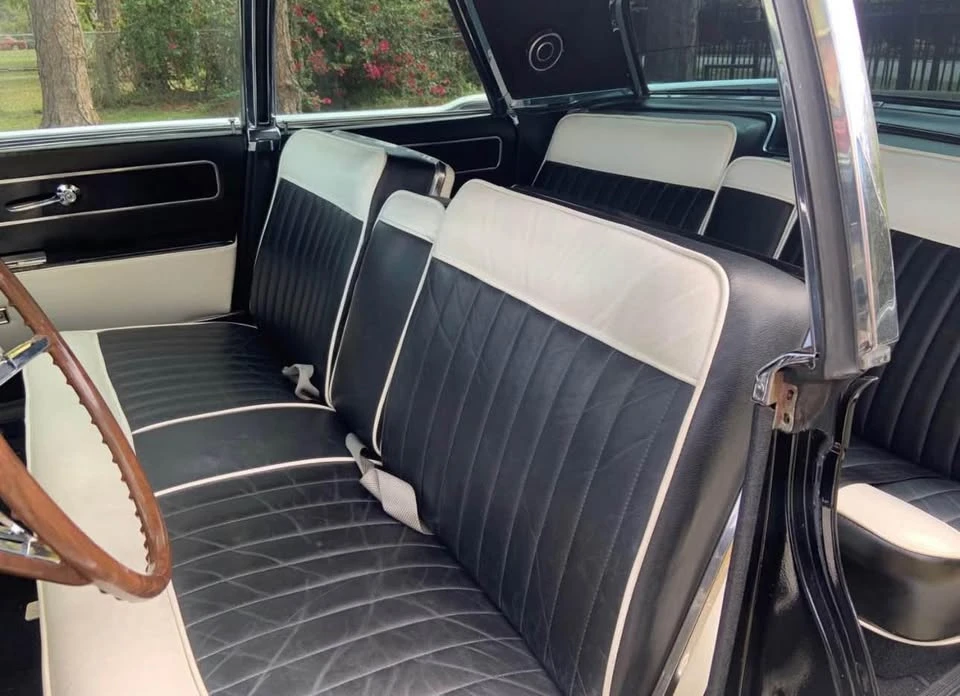 1963 Lincoln Continental 4th Gen - Image 8 of 10