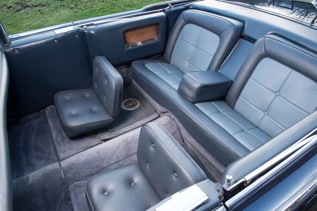 1963 Lincoln Continental 4th Gen - Image 15 of 26