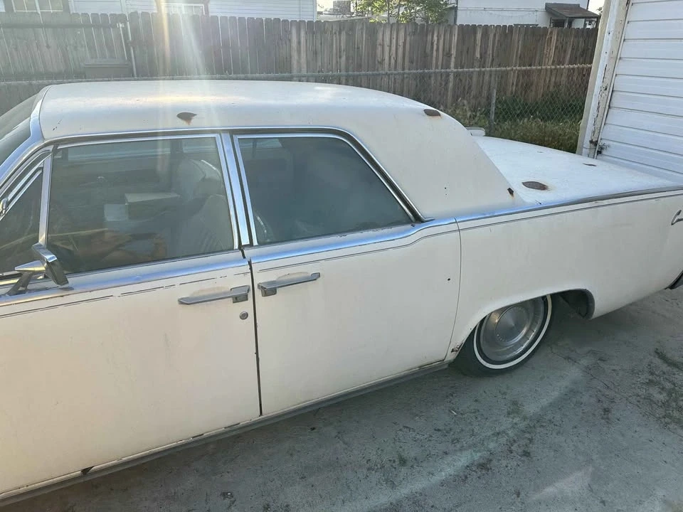 1963 Lincoln Continental 4th Gen - Image 2 of 7