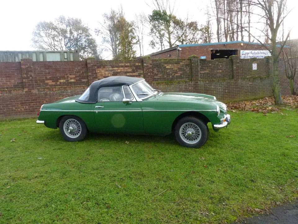 1963 MG MGB Roadster - Image 9 of 10