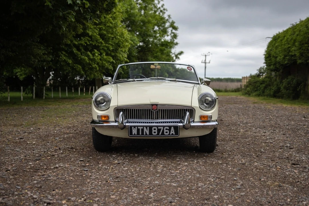 1963 MG MGB Roadster - Image 2 of 30