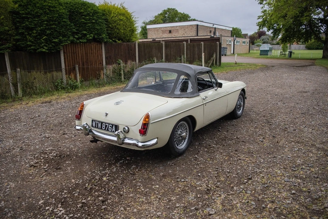 1963 MG MGB Roadster - Image 25 of 30
