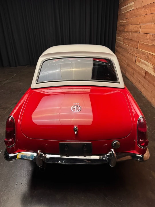 1963 MG MGB Roadster - Image 13 of 21