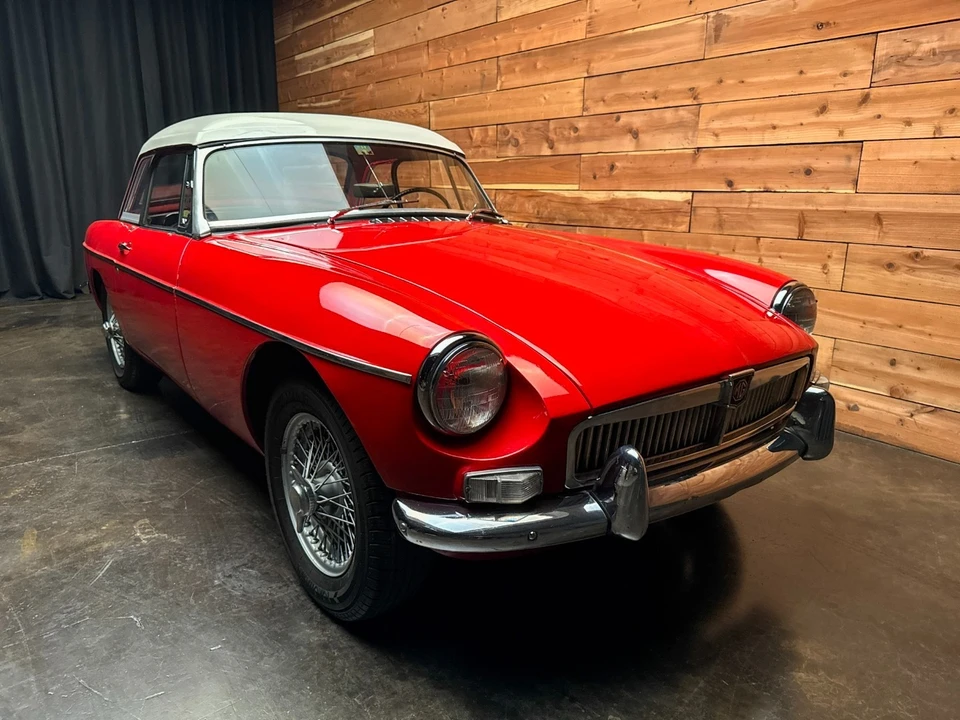 1963 MG MGB Roadster - Image 11 of 21