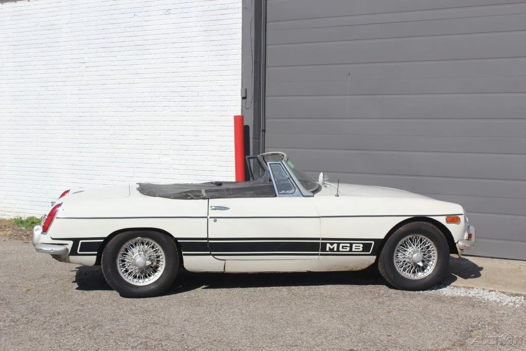 1963 MG MGB Roadster - Image 12 of 21