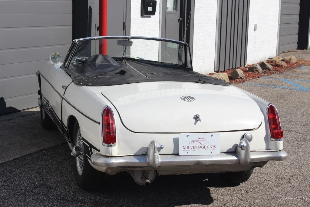 1963 MG MGB Roadster - Image 4 of 21