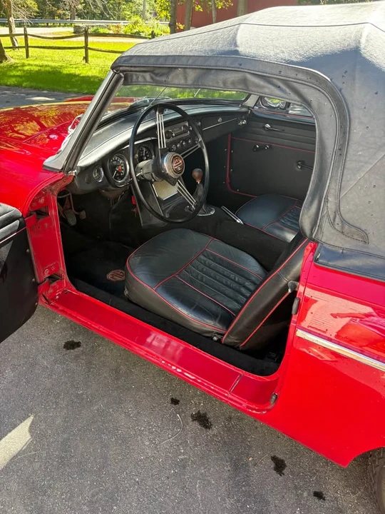 1963 MG MGB Roadster - Image 5 of 10