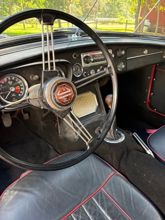 1963 MG MGB Roadster - Image 6 of 10