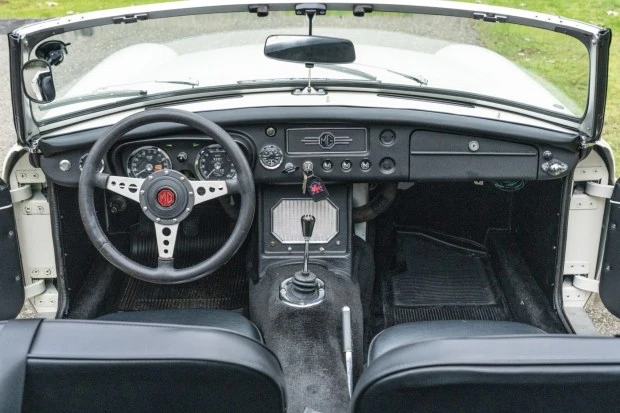 1963 MG MGB Roadster - Image 5 of 9