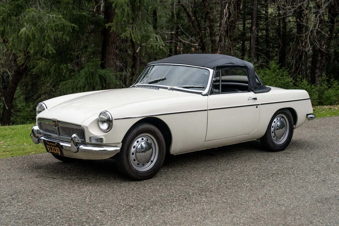 1963 MG MGB Roadster - Image 13 of 31
