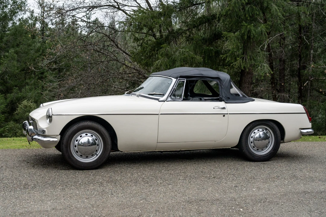 1963 MG MGB Roadster - Image 17 of 31