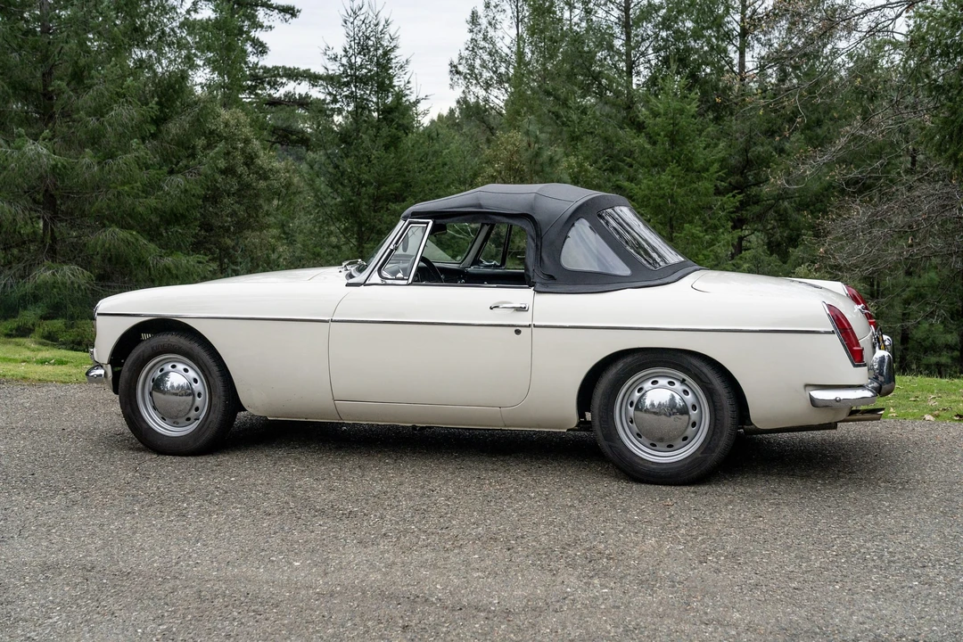1963 MG MGB Roadster - Image 20 of 31