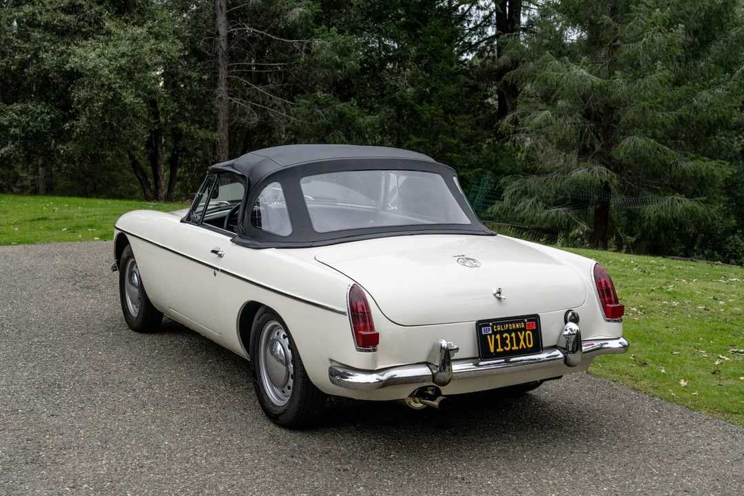 1963 MG MGB Roadster - Image 24 of 31