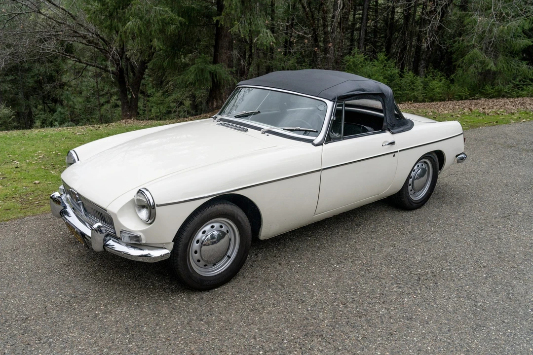 1963 MG MGB Roadster - Image 12 of 31