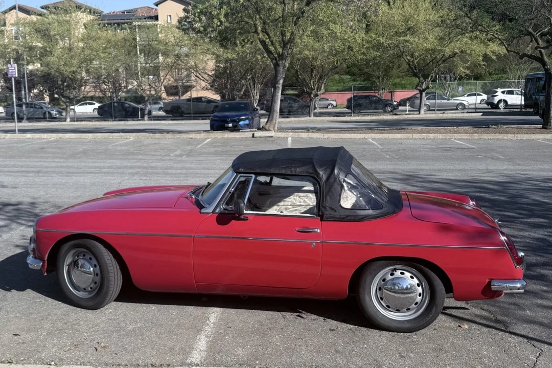 1963 MG MGB Roadster - Image 3 of 12