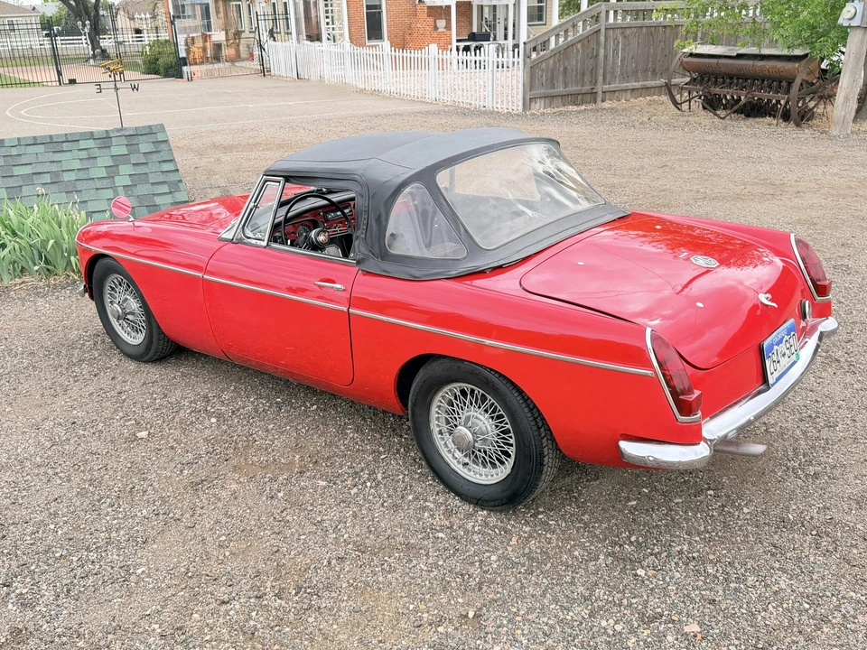 1963 MG MGB Roadster - Image 14 of 31