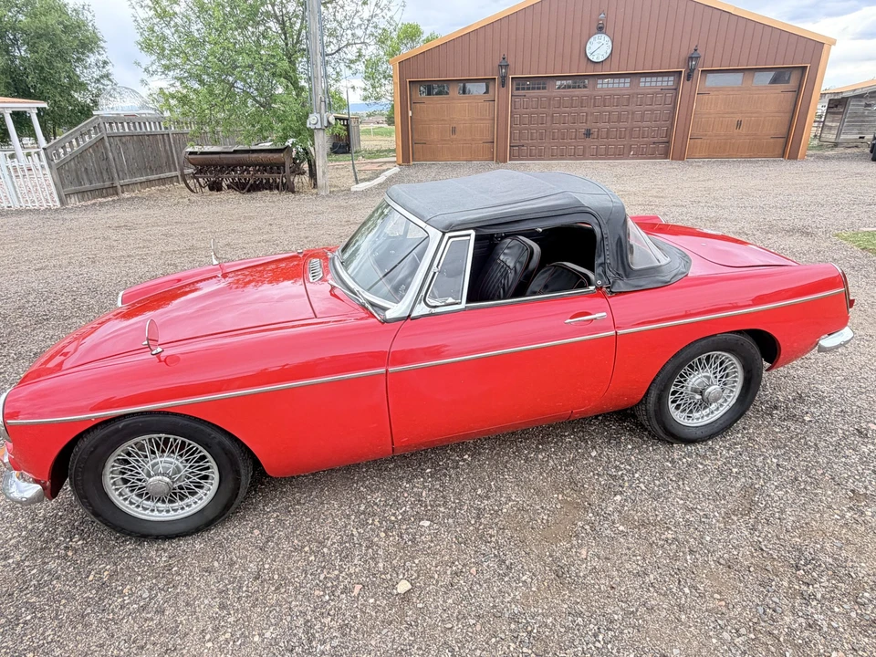 1963 MG MGB Roadster - Image 17 of 31