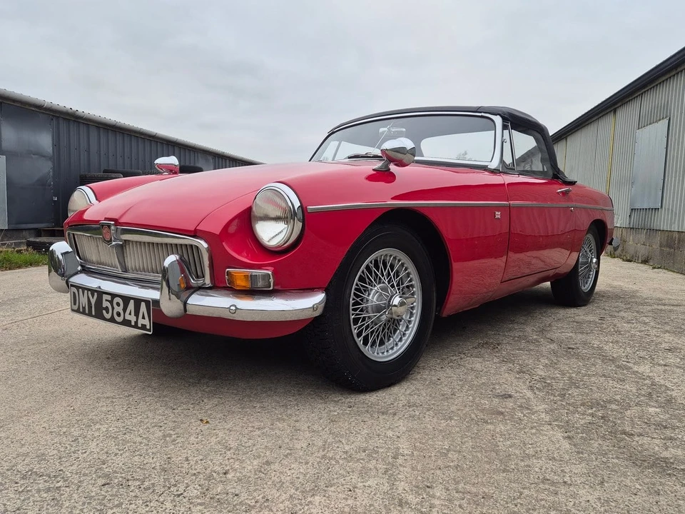 1963 MG MGB Roadster - Image 11 of 30