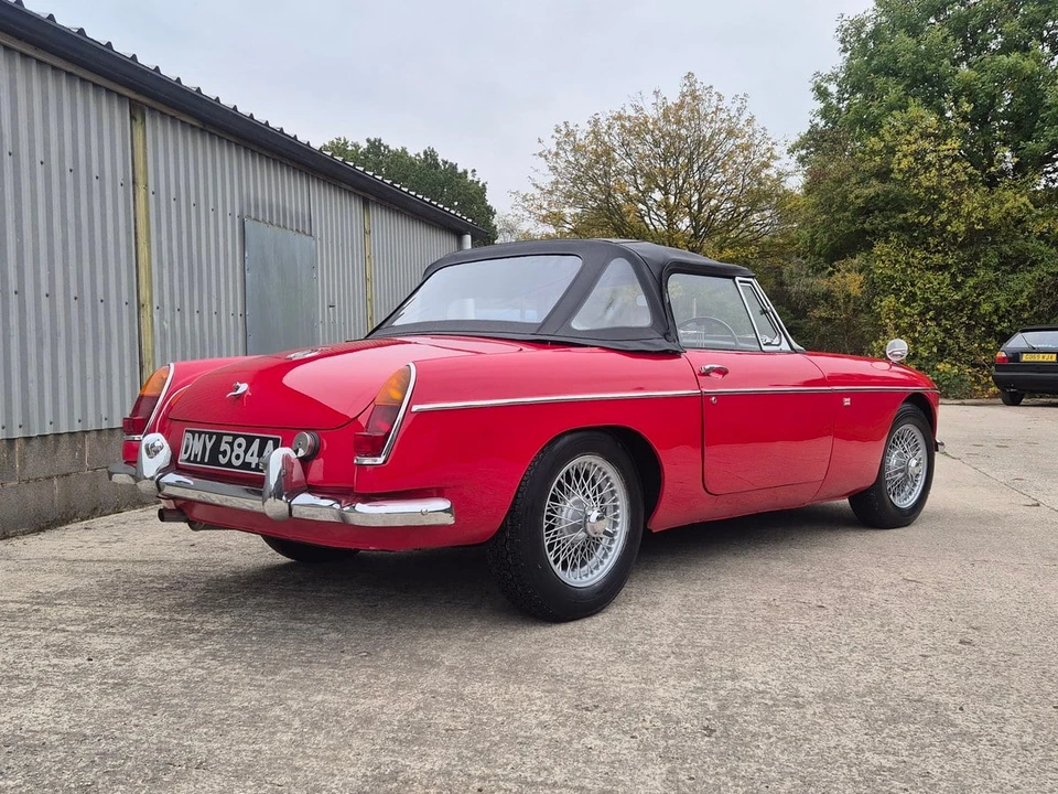 1963 MG MGB Roadster - Image 18 of 30
