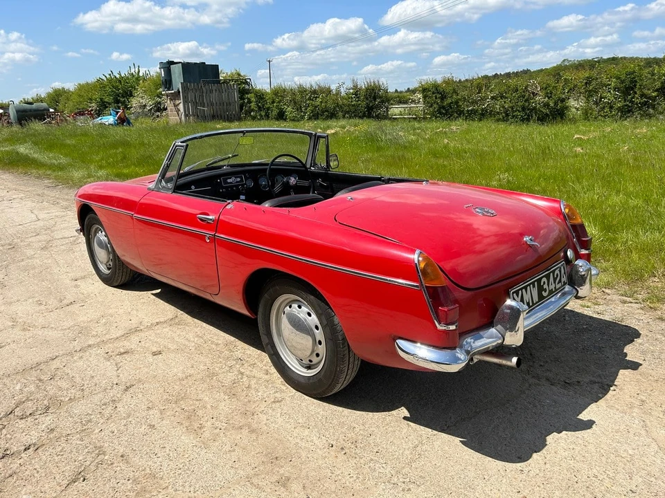 1963 MG MGB Roadster - Image 14 of 30