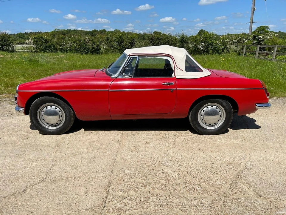 1963 MG MGB Roadster - Image 29 of 30
