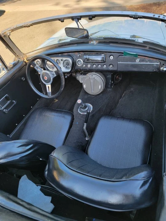 1963 MG MGB Roadster - Image 4 of 6