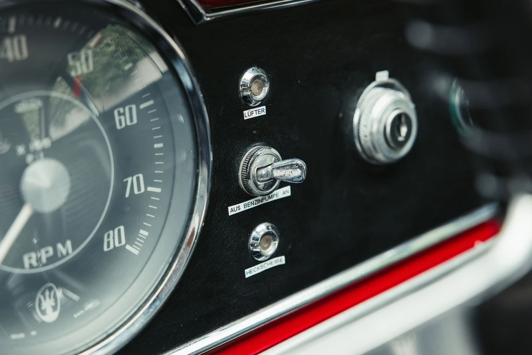 1963 Maserati Sebring - Image 13 of 31