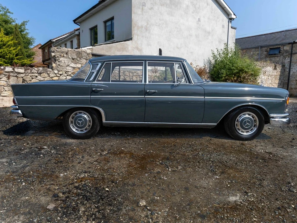 1963 Mercedes-Benz W112 - Image 9 of 30