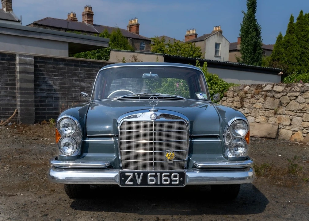 1963 Mercedes-Benz W112 - Image 4 of 30