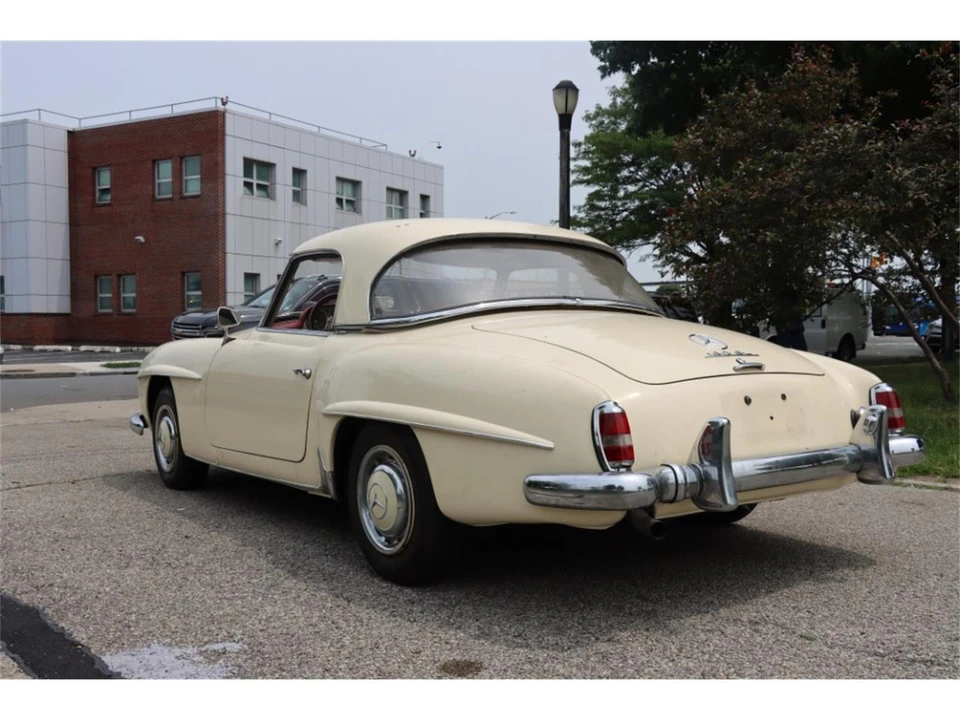 1963 Mercedes-Benz 190 SL - Image 6 of 8