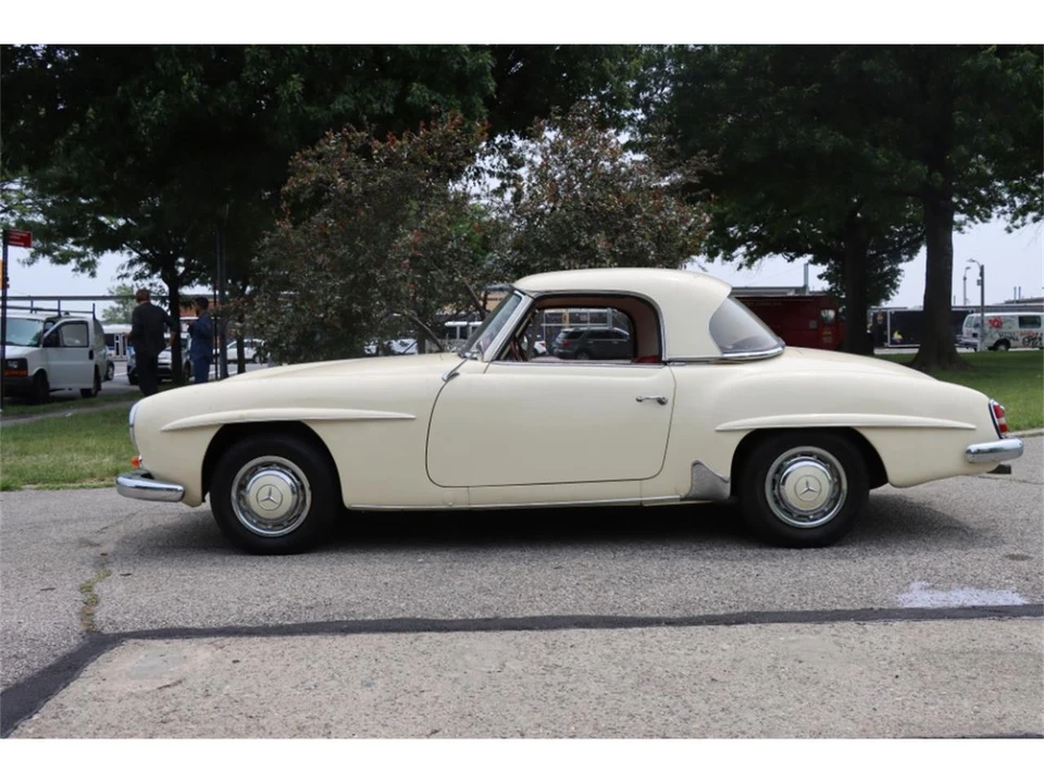 1963 Mercedes-Benz 190 SL - Image 4 of 8
