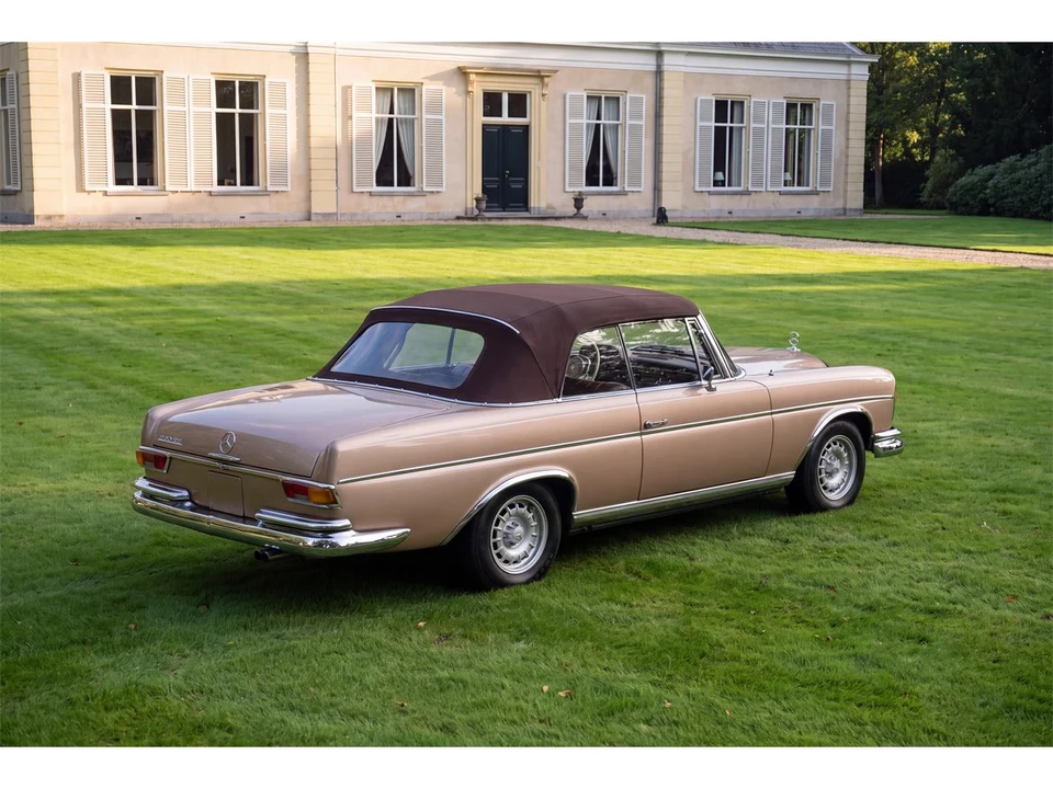 1963 Mercedes-Benz W187 220 - Image 10 of 11