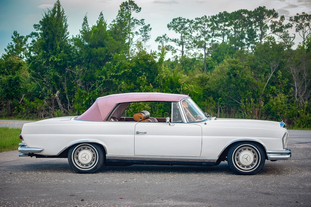 1963 Mercedes-Benz W111 Cabriolet - Image 11 of 31