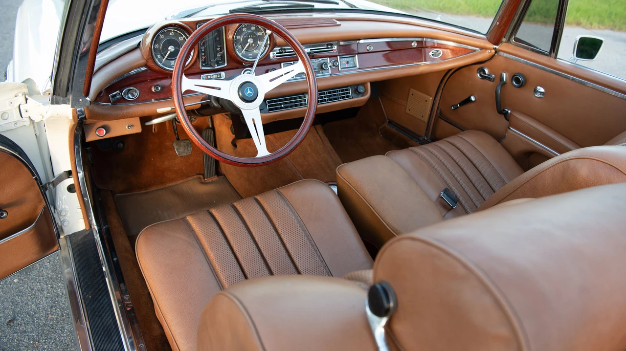 1963 Mercedes-Benz W111 Cabriolet - Image 15 of 31