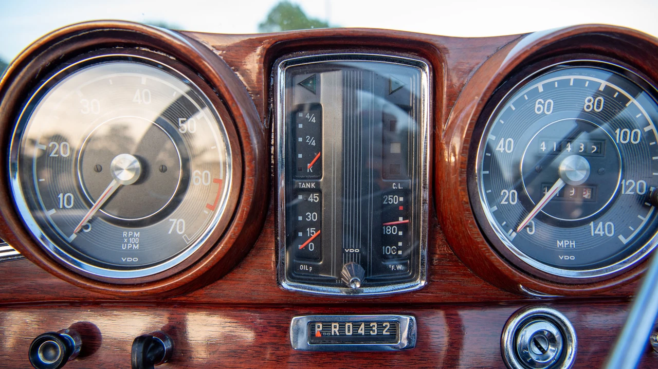 1963 Mercedes-Benz W111 Cabriolet - Image 19 of 31