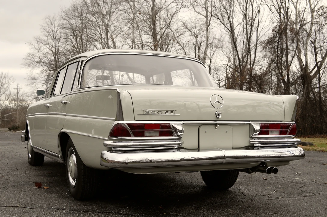 1963 Mercedes-Benz W112 - Image 20 of 31
