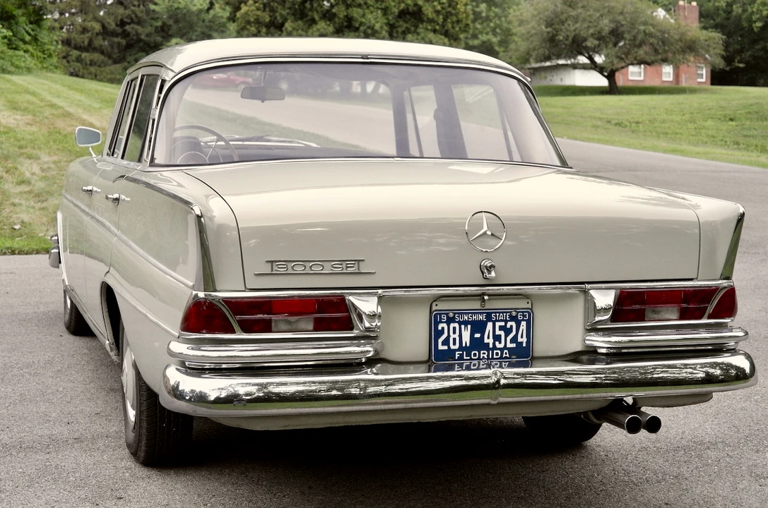 1963 Mercedes-Benz W112 - Image 14 of 31