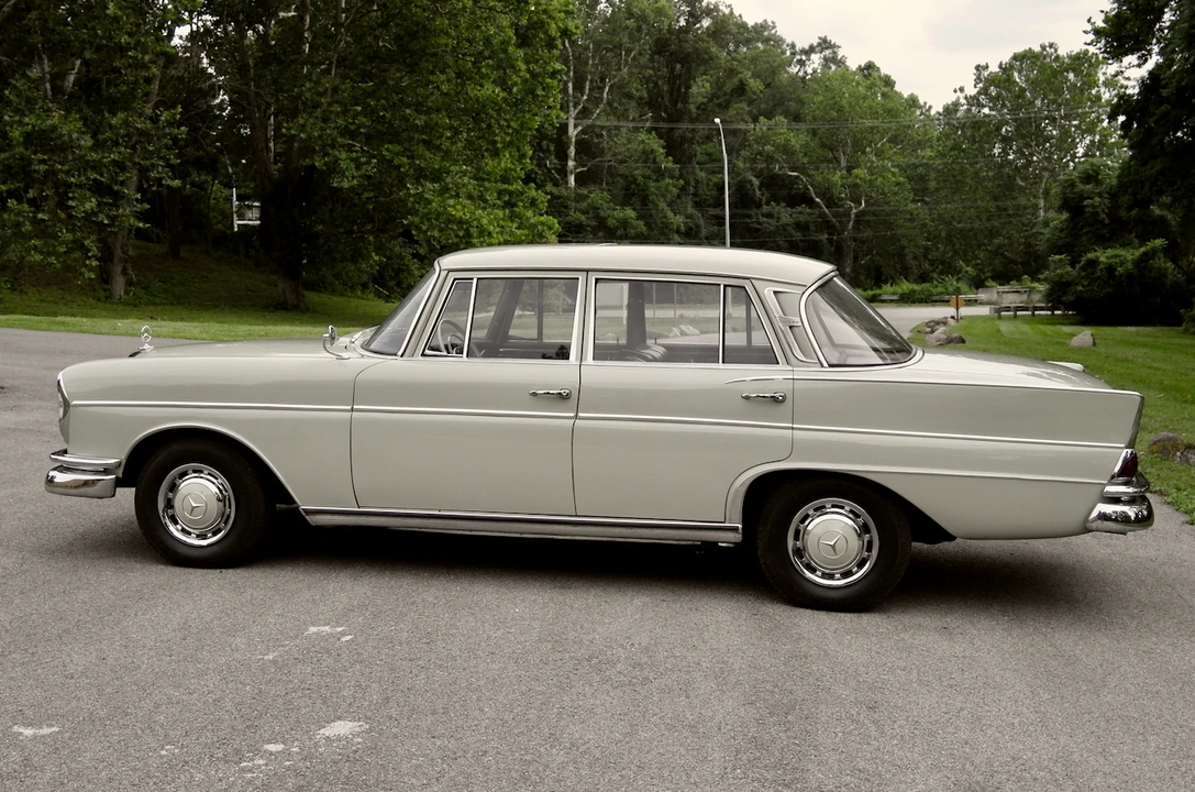 1963 Mercedes-Benz W112 - Image 7 of 31