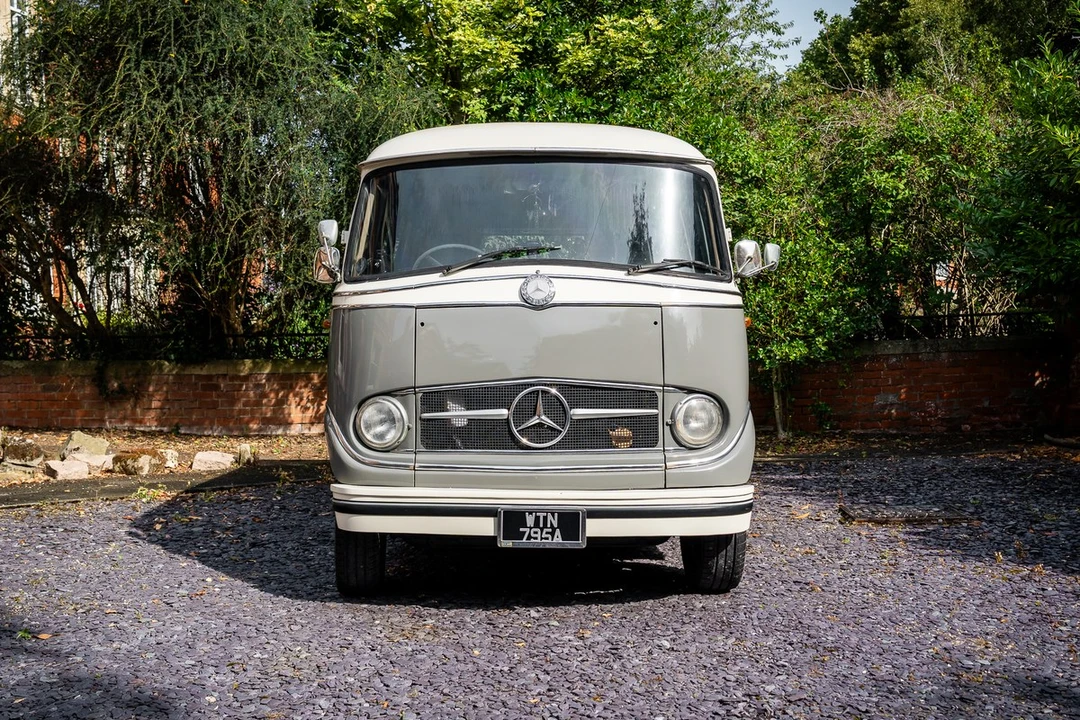 1963 Mercedes-Benz - Image 2 of 30
