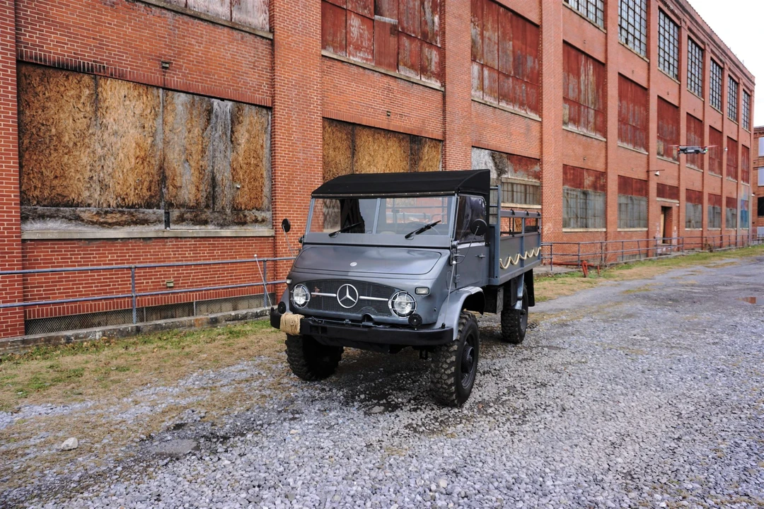 1963 Mercedes-Benz Unimog - Image 9 of 31
