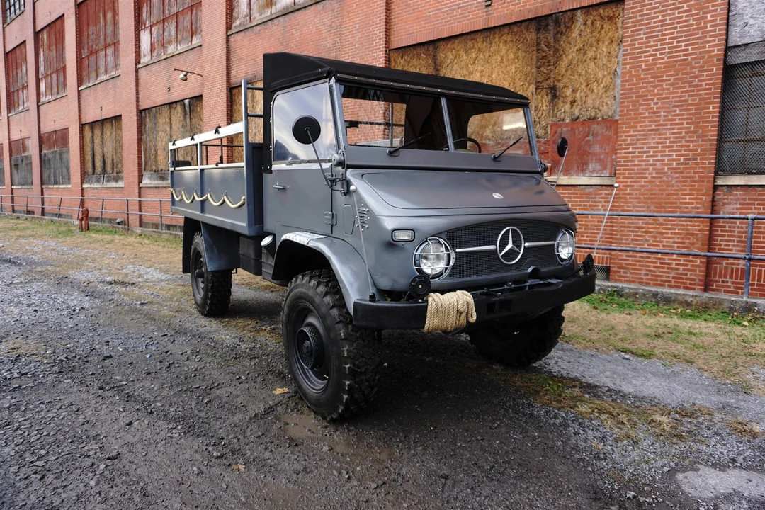 1963 Mercedes-Benz Unimog - Image 2 of 31