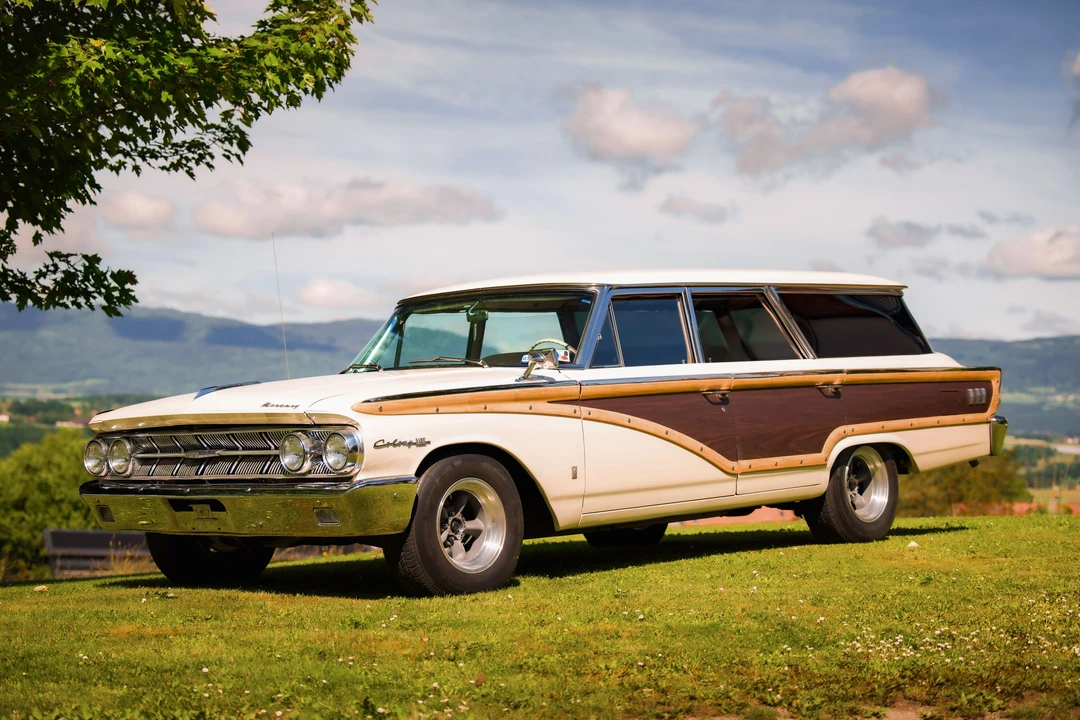 1963 Mercury Colony Park - Image 3 of 31