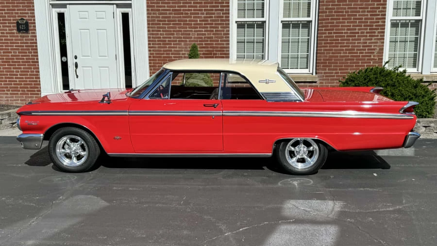 1963 Mercury Meteor - Image 2 of 10