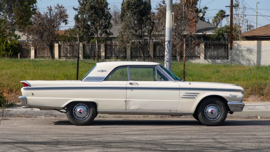 1963 Mercury Meteor - Image 8 of 12