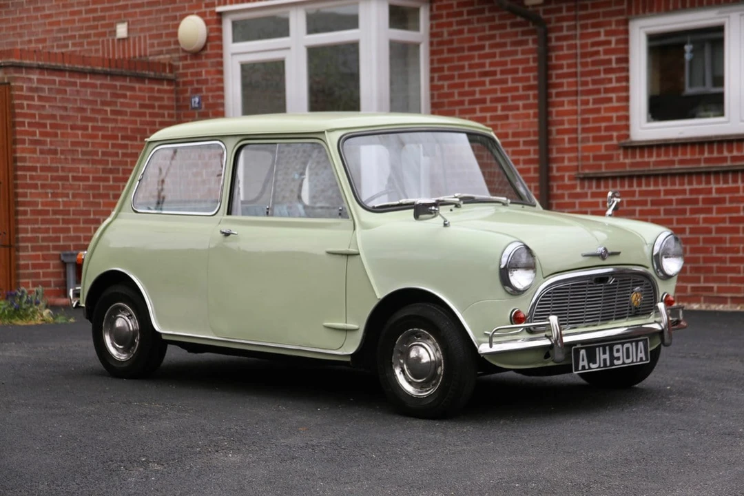 1963 Morris - Image 15 of 30