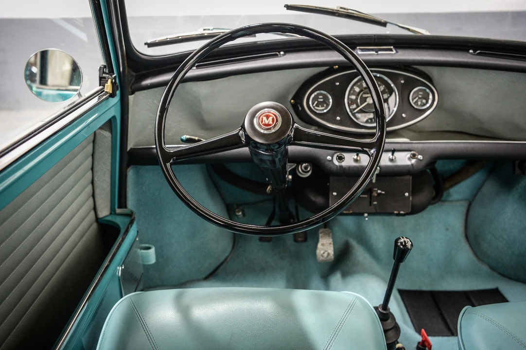 1963 Morris - Image 18 of 31