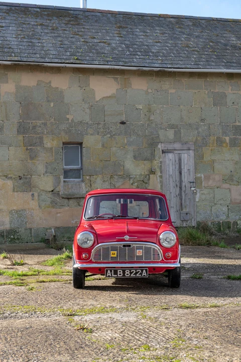 1963 Morris - Image 10 of 31