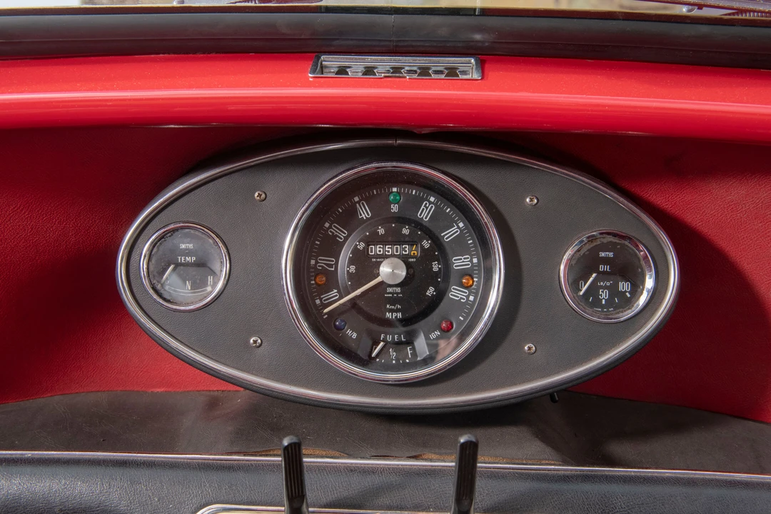 1963 Morris - Image 18 of 31