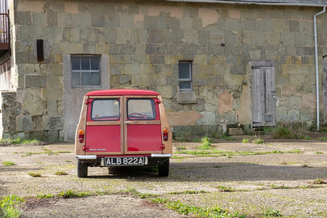1963 Morris - Image 15 of 31